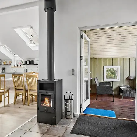別荘 2 Bedroom Lovely In Hejls